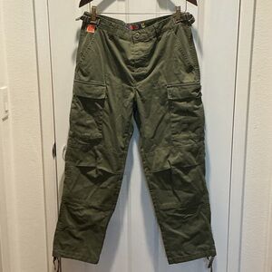 Olive Green Empyre Cargo Pants EUC
